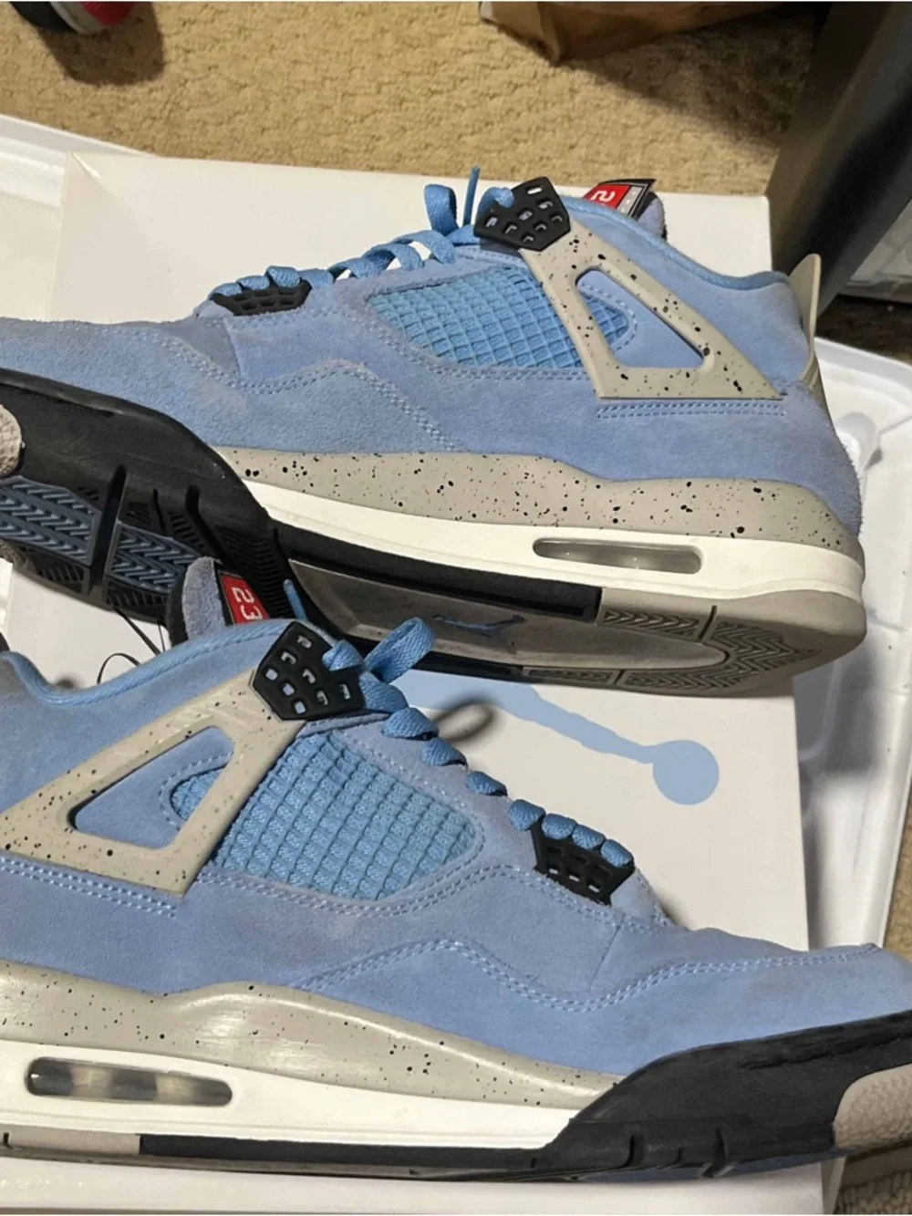 Nike Air Jordan 4 Retro University Blue 2021 CT8527-400 Men's Sz 10.5 UNC